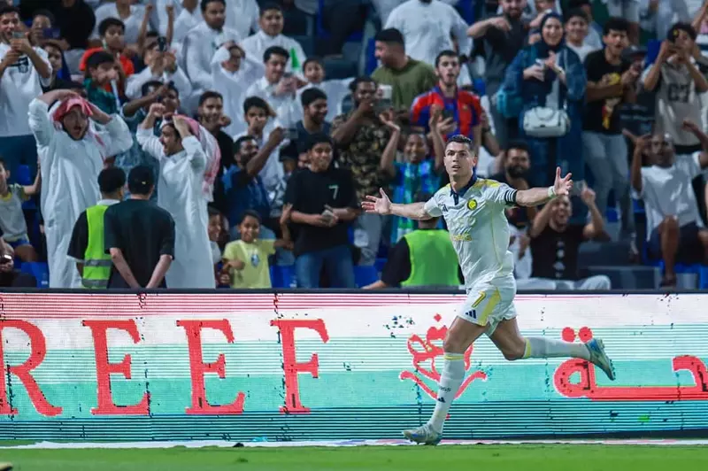 النصر السعودي يكشف عن جهود تجديد عقد رونالدو amid اهتمام 30 ناديًا بالتعاقد معه