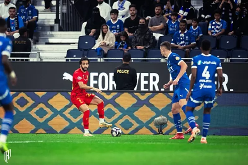 الهلال يتألق بثنائية ويخطف تأشيرة التأهل إلى أبطال آسيا للنخبة (فيديو)