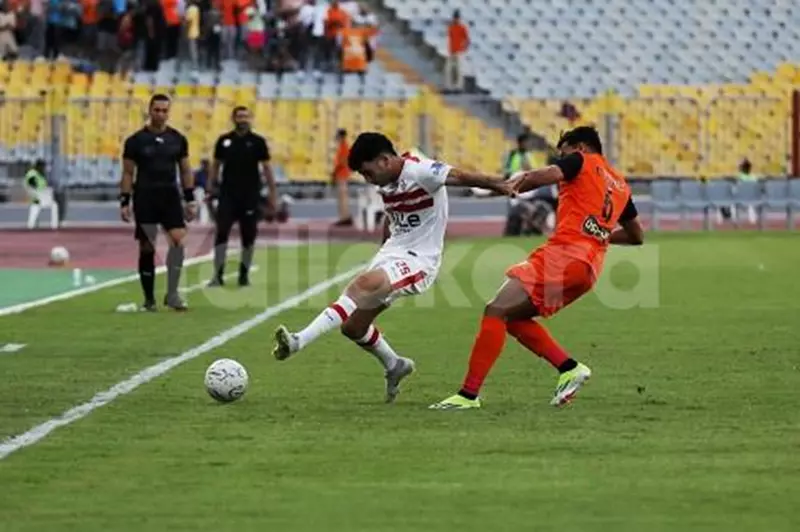 حمادة القلاوي يقود مباراة الزمالك وفاركو كحكم رئيسي والشناوي يتولى تقنية الفيديو