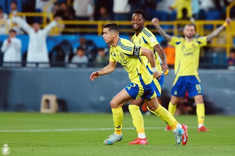 رونالدو يحقق إنجازًا قاريًا: الاتحاد يهدي النصر مكافأة مميزة