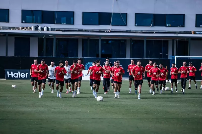 اقتراب القائمة النهائية: لاعبان فقط يفصلان الأهلي عن التثبت في بطولة كأس العالم للأندية