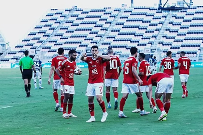 تألق تريزيجيه: هدف مميز للأهلي في مواجهة باتشوكا (فيديو)